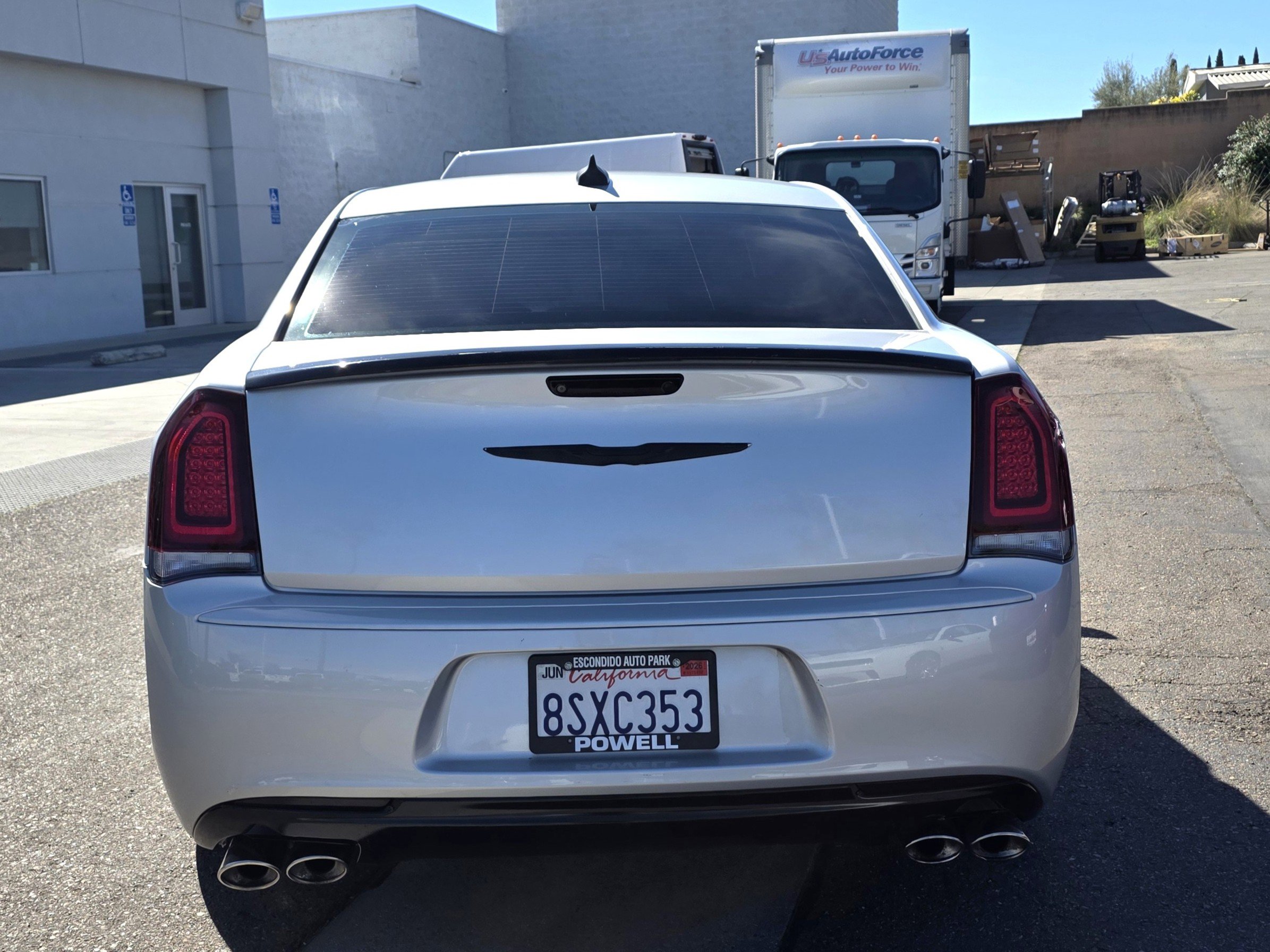 Used 2019 Chrysler 300 Touring w/ Sport Appearance Package image 4