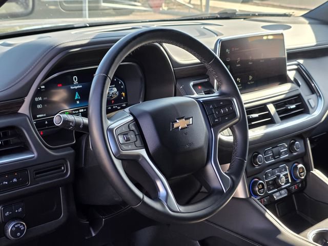 Used 2024 Chevrolet Suburban LT RWD image 15