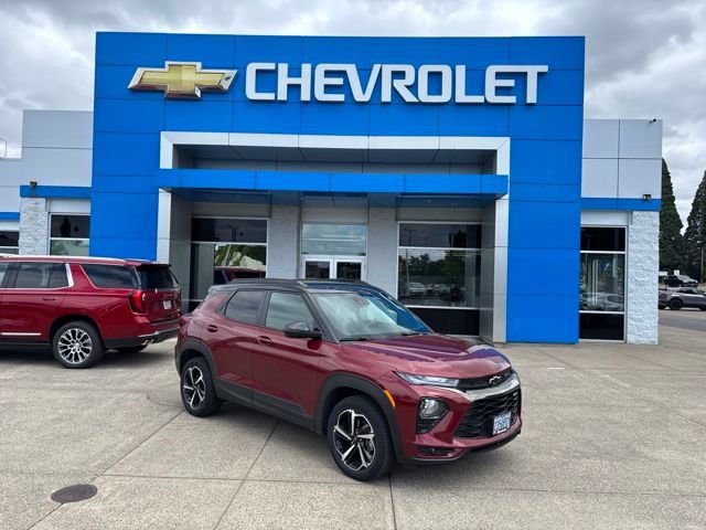 Used 2023 Chevrolet TrailBlazer RS w/ Sun and Liftgate Package