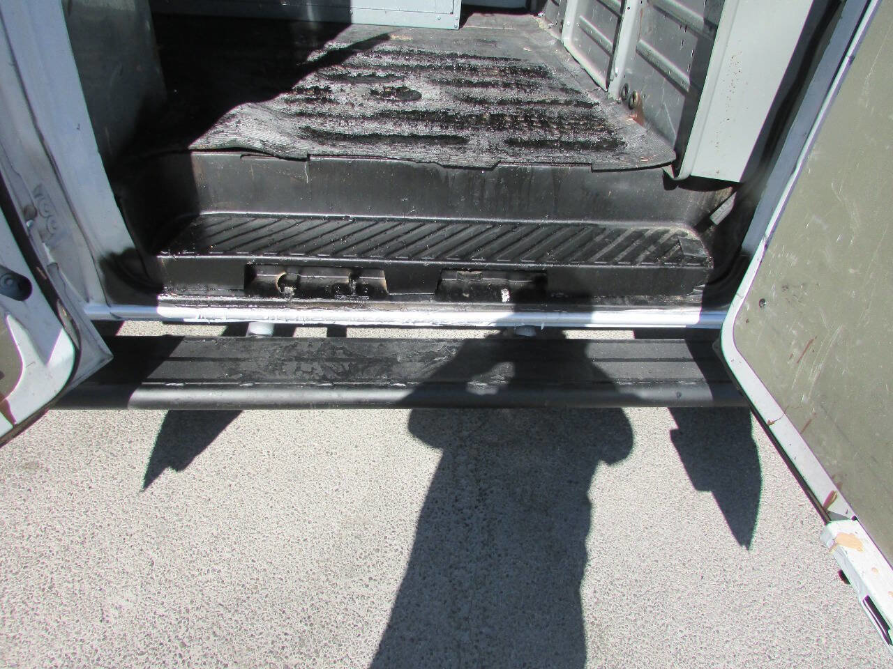 Used 2012 Ford E-250 and Econoline 250 w/ PWR Group RWD image 40