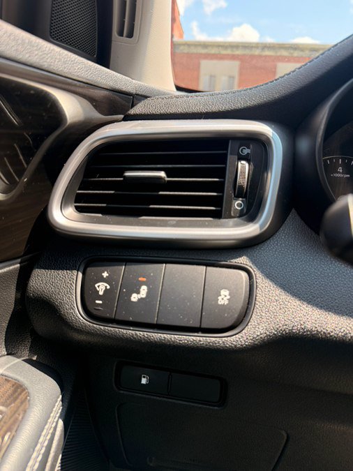 Used 2020 Kia Sorento S AWD/4WD image 16