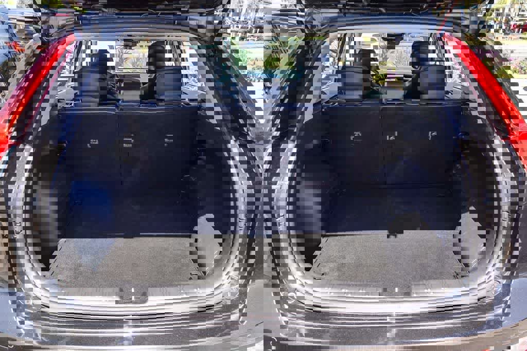 Certified 2024 Kia Niro EX image 25