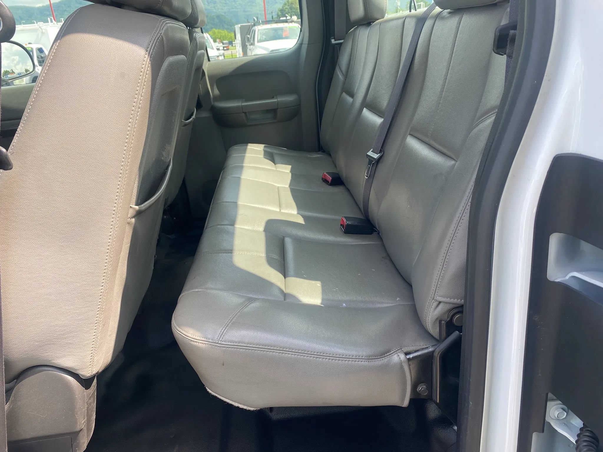 Used 2013 Chevrolet Silverado 2500 W/T AWD/4WD image 24