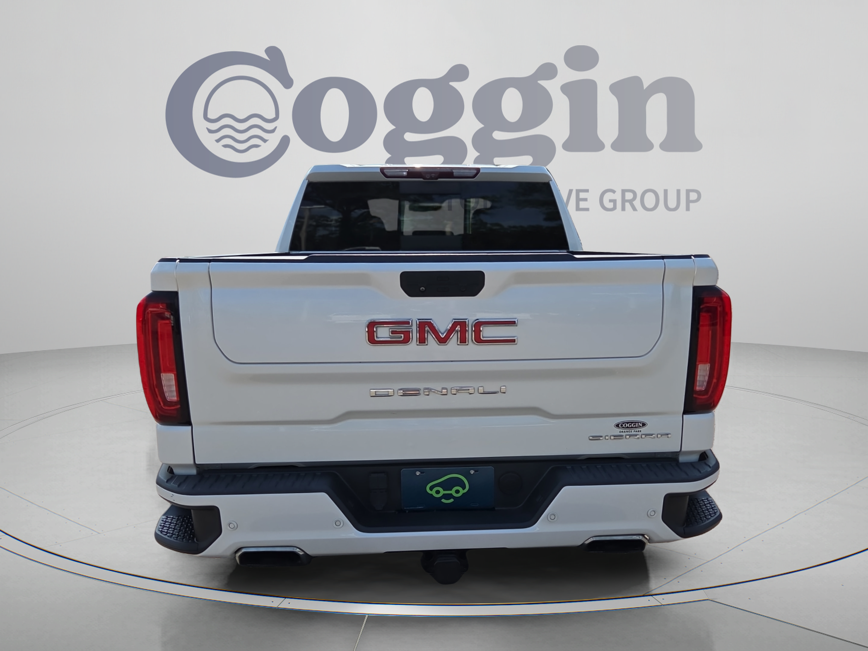 Used 2020 GMC Sierra 1500 Denali w/ Denali Ultimate Package AWD/4WD image 4