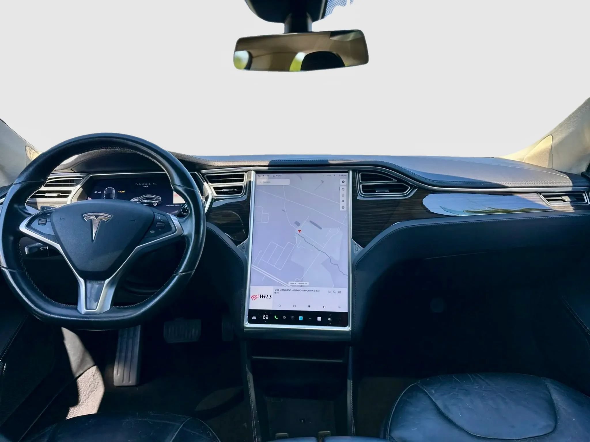 Used 2014 Tesla Model S P85 RWD image 22