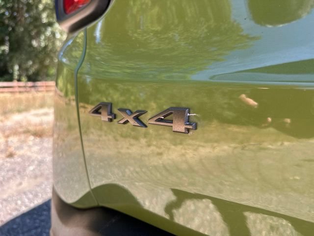 Used 2016 Jeep Renegade 75th Anniversary AWD/4WD image 19