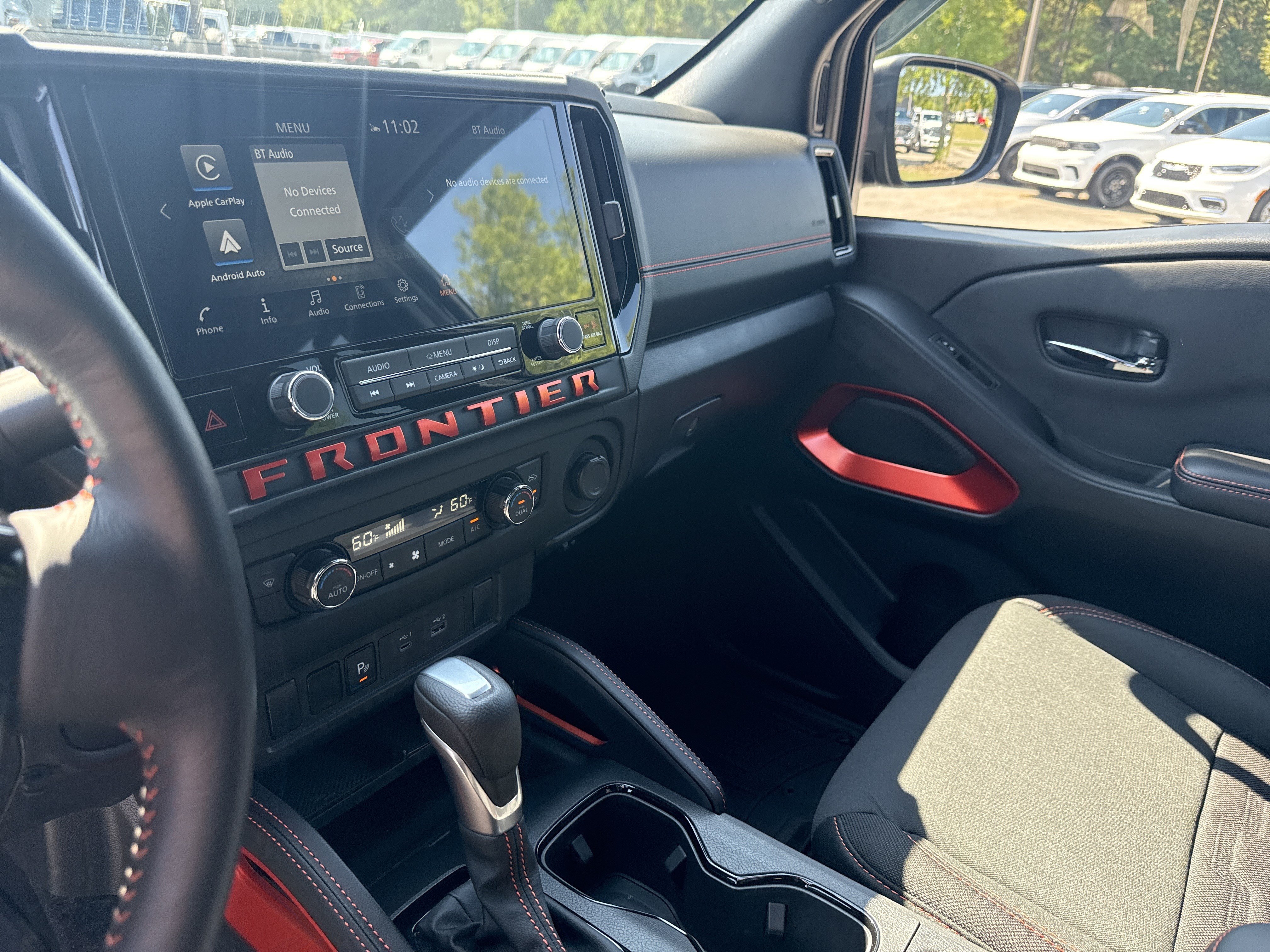 Used 2025 Nissan Frontier PRO-4X AWD/4WD image 26