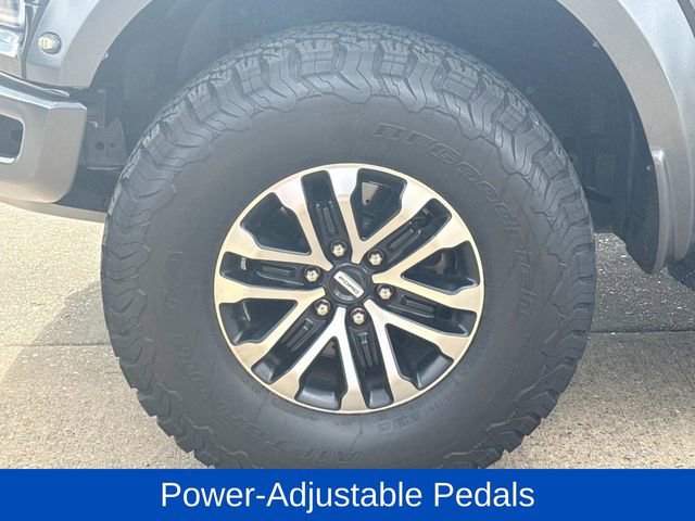 Used 2019 Ford F150 Raptor w/ Equipment Group 801A Mid image 6