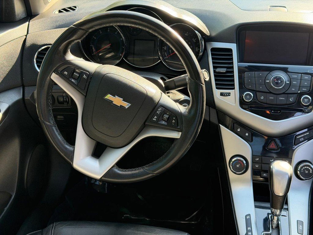 Used 2014 Chevrolet Cruze LT w/ RS Package FWD image 12