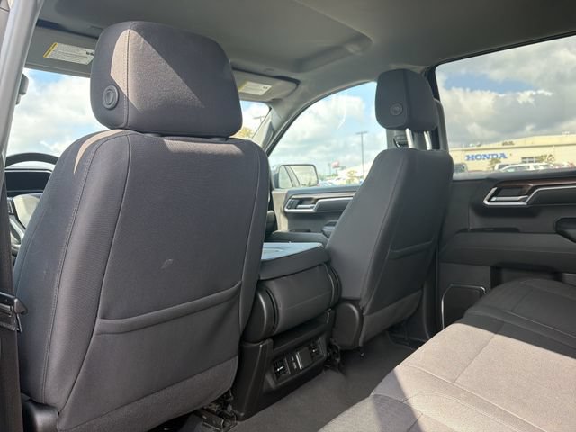 Used 2025 Chevrolet Silverado 1500 LT AWD/4WD image 13