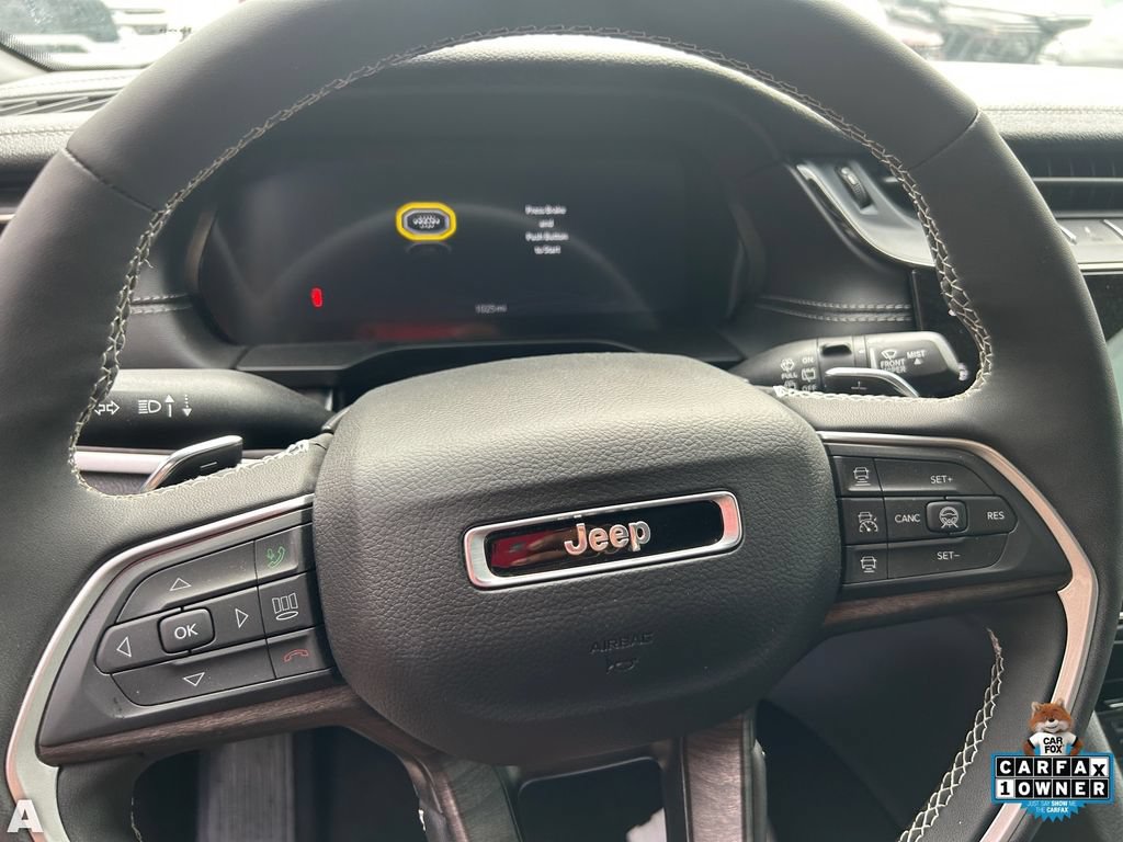 Certified 2026 Jeep Grand Cherokee Altitude AWD/4WD image 9