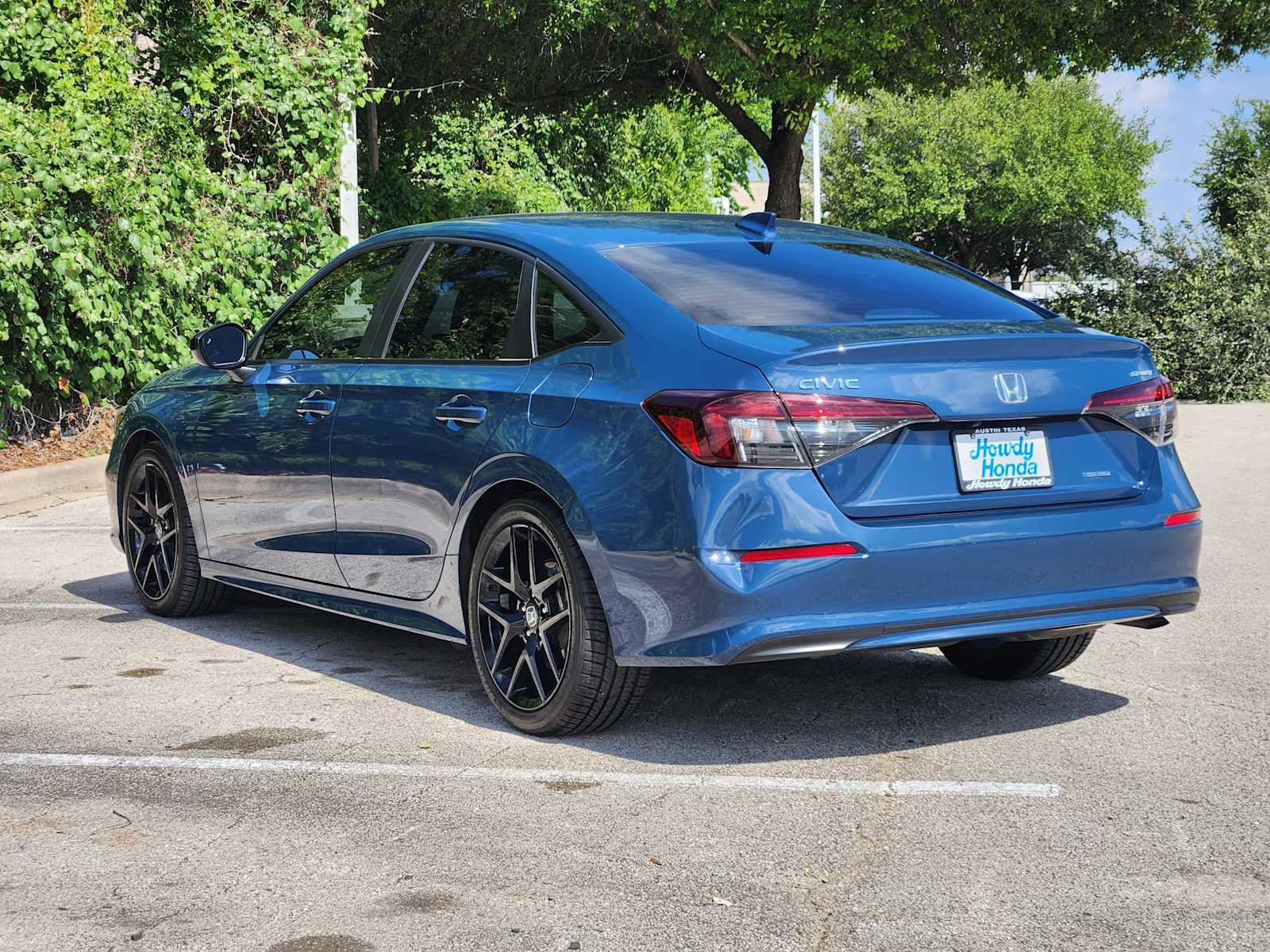 Used 2025 Honda Civic Sport image 5