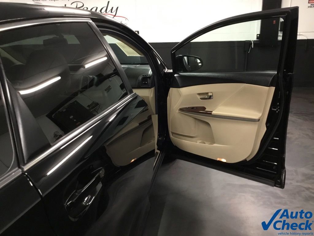 Used 2014 Toyota Venza LE AWD/4WD image 44