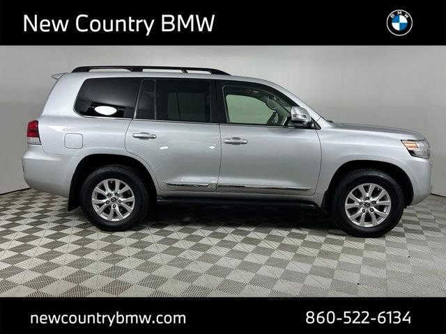 Used 2016 Toyota Land Cruiser AWD/4WD image 8