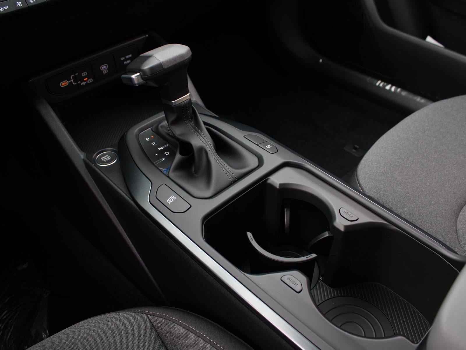 New 2025 Kia K4 LXS image 13