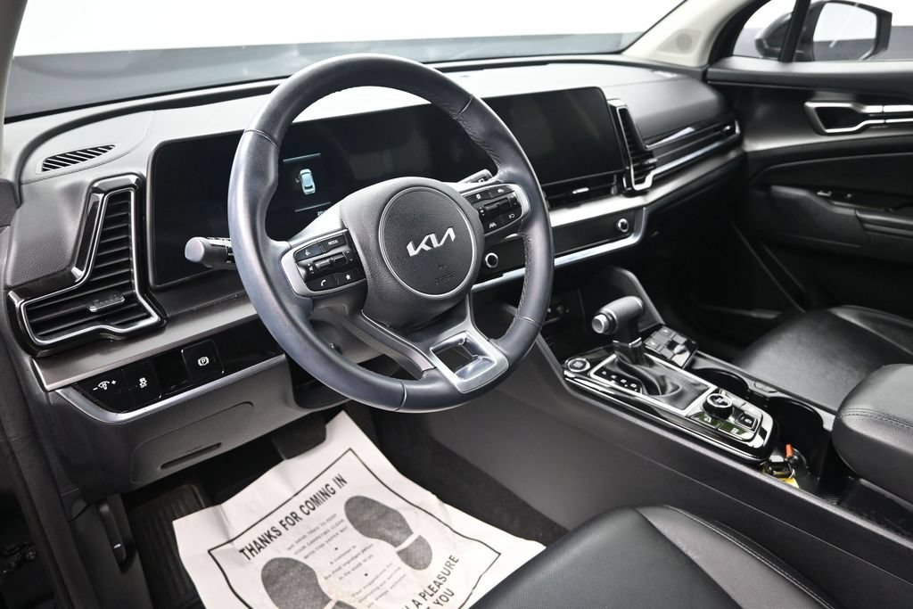 Certified 2024 Kia Sportage EX FWD image 13