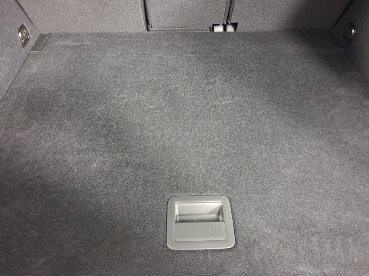 Used 2025 Audi Q3 2.0T Premium Plus w/ Premium Plus Package AWD/4WD image 35