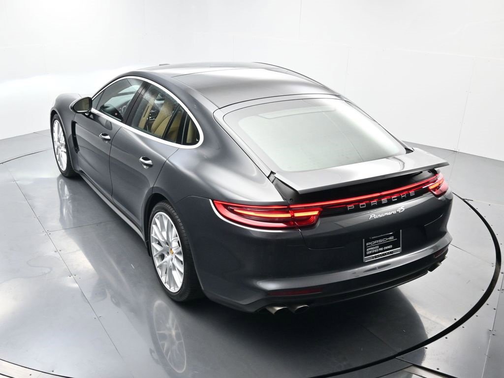Used 2018 Porsche Panamera 4S image 35