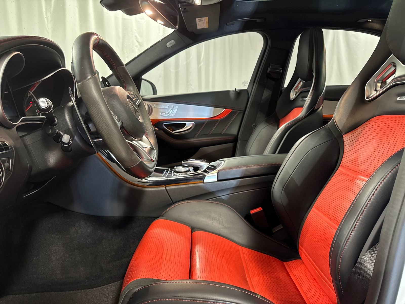 Used 2016 Mercedes-Benz C 63 AMG S image 3