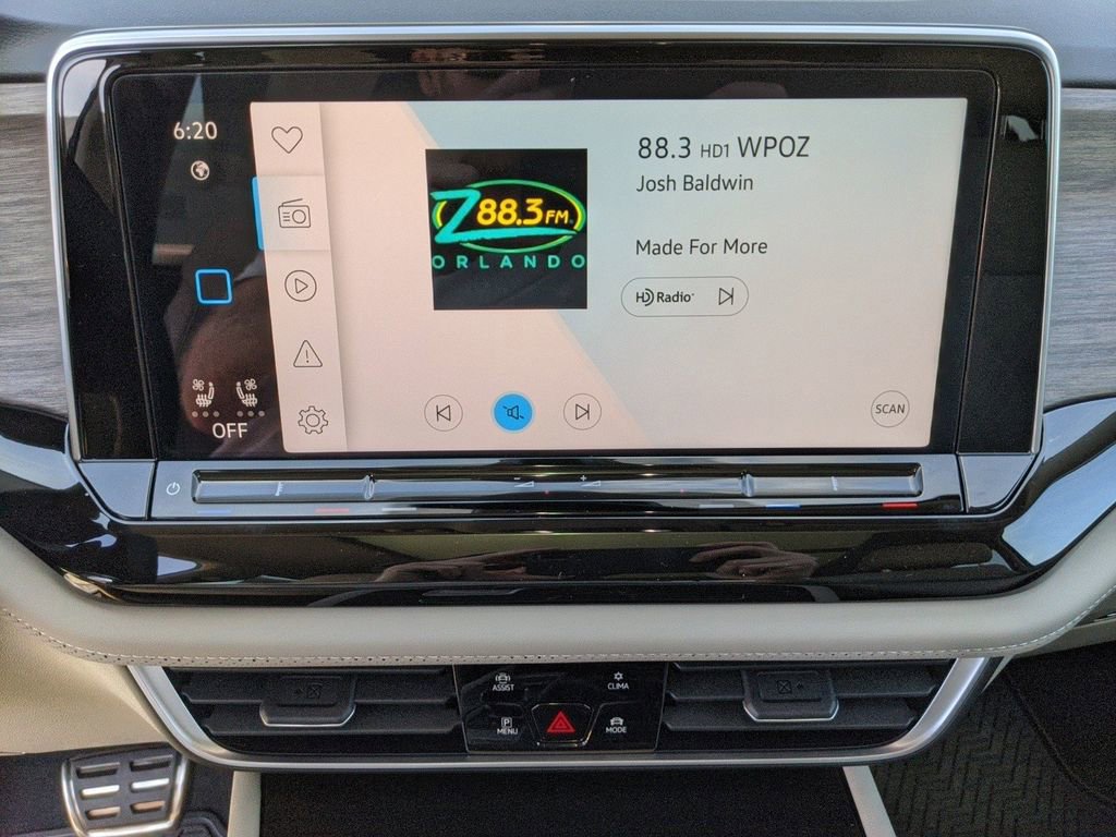 New 2025 Volkswagen Atlas SEL Premium R-Line image 31