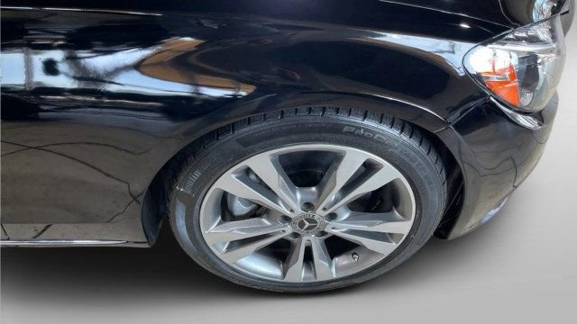 Used 2018 Mercedes-Benz C 300 Sedan image 20