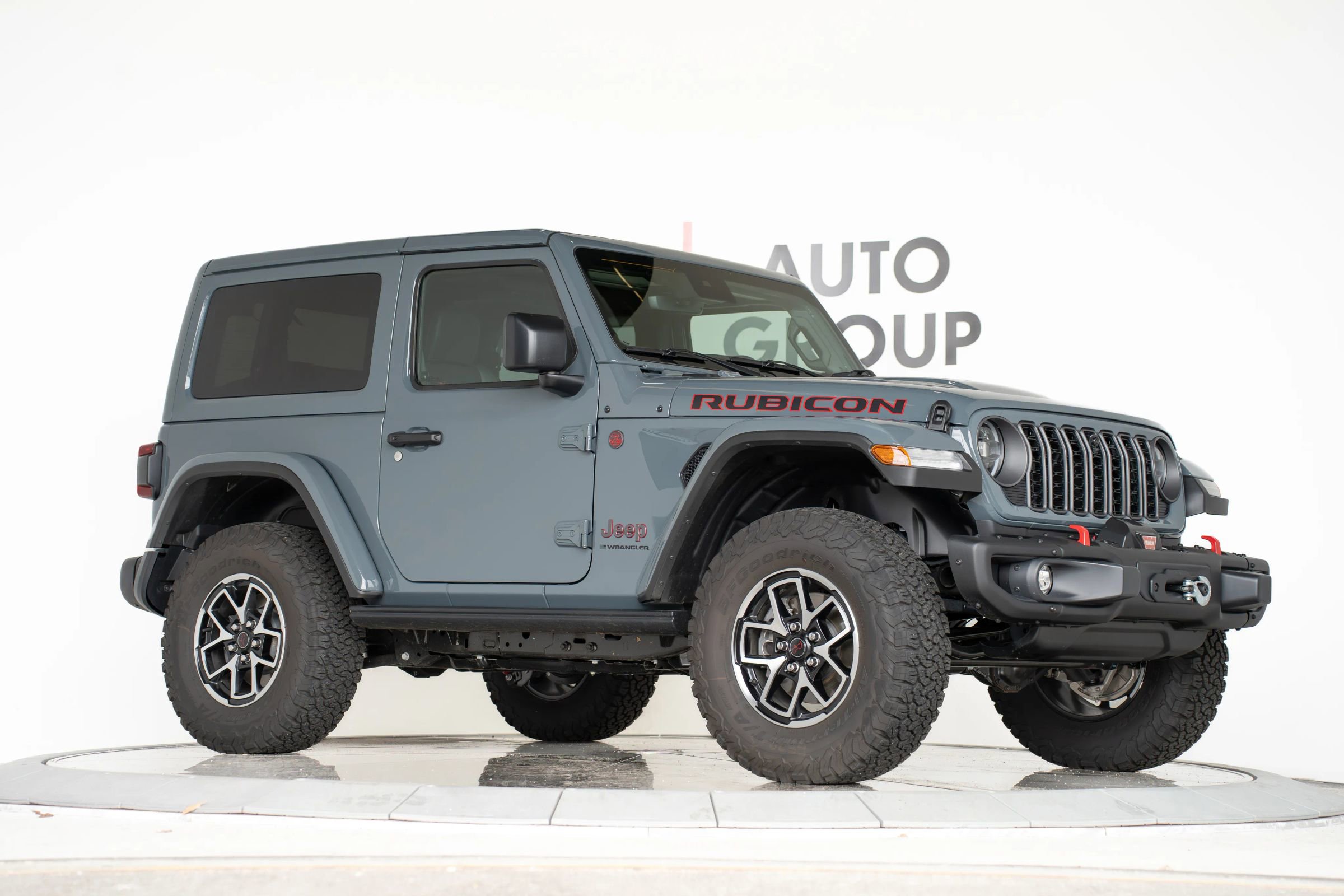 Used 2024 Jeep Wrangler Rubicon image 14