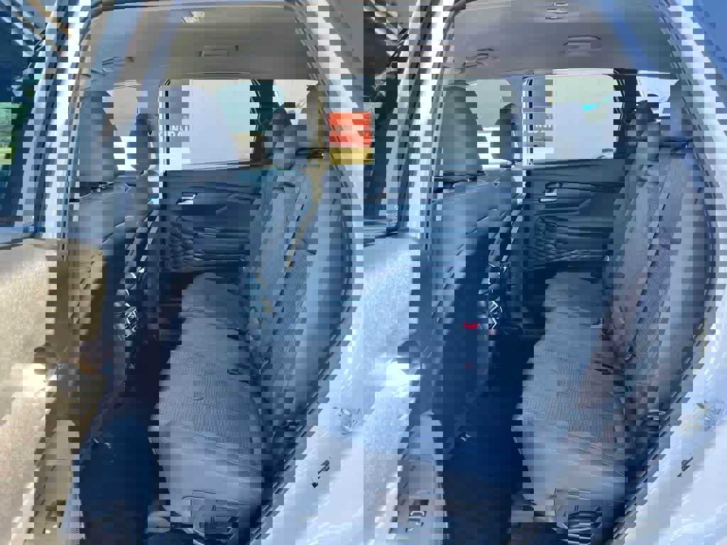 Used 2023 Hyundai Santa Fe SEL image 19