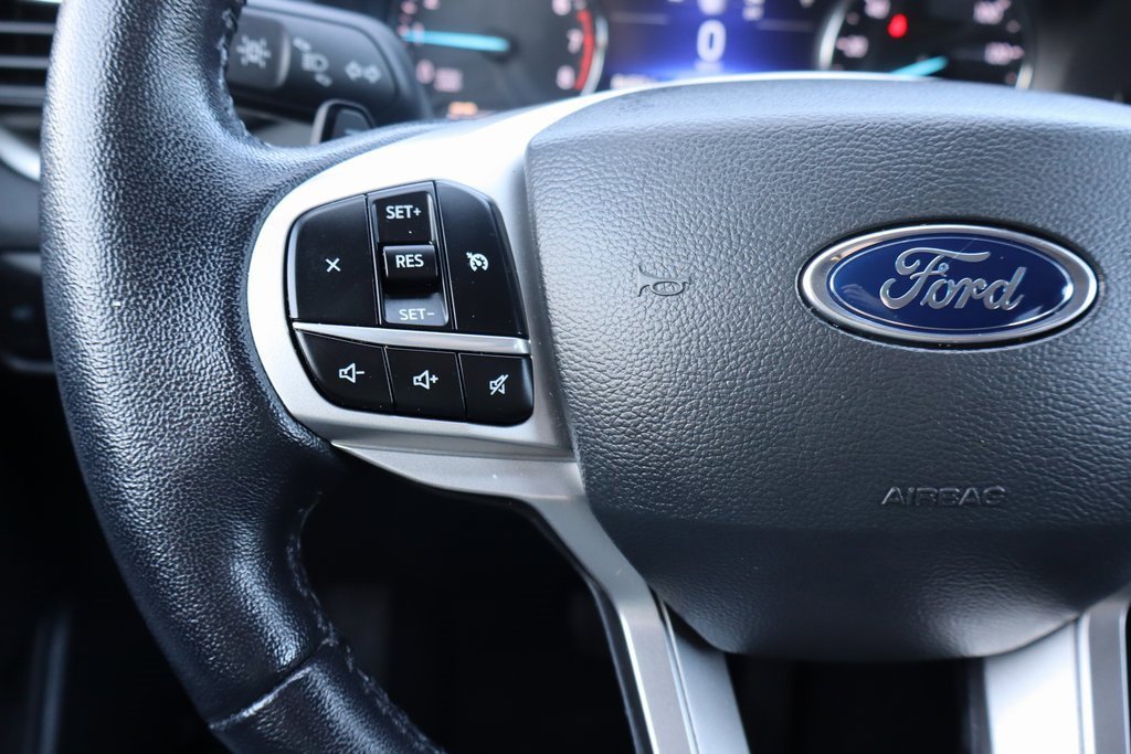 Used 2021 Ford Explorer XLT w/ Class III Trailer Tow Package image 6