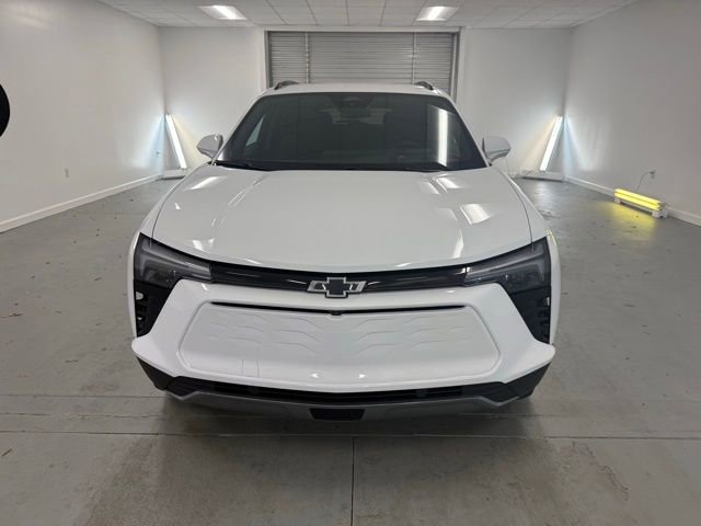 New 2026 Chevrolet Blazer EV LT image 2