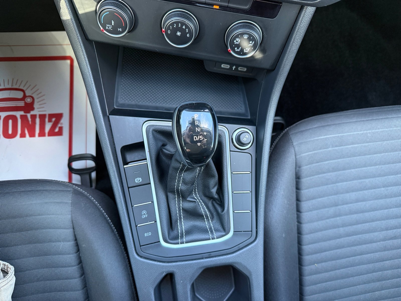 Used 2024 Volkswagen Jetta S image 34