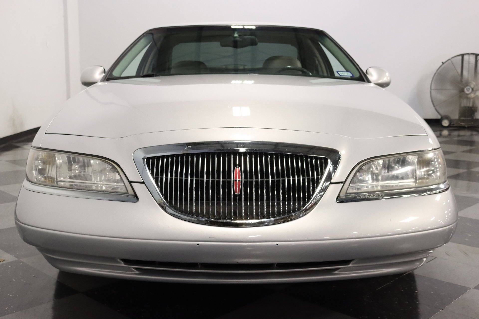 Used 1998 Lincoln Mark VIII RWD image 20