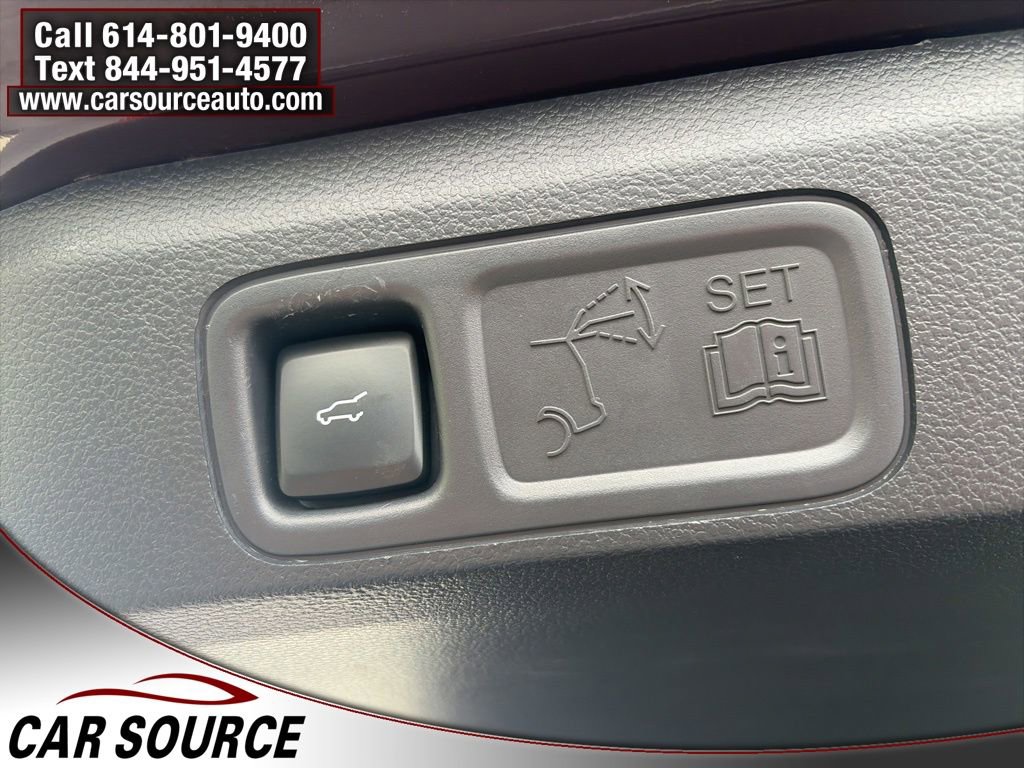 Used 2024 Ford Expedition Max XLT AWD/4WD image 8