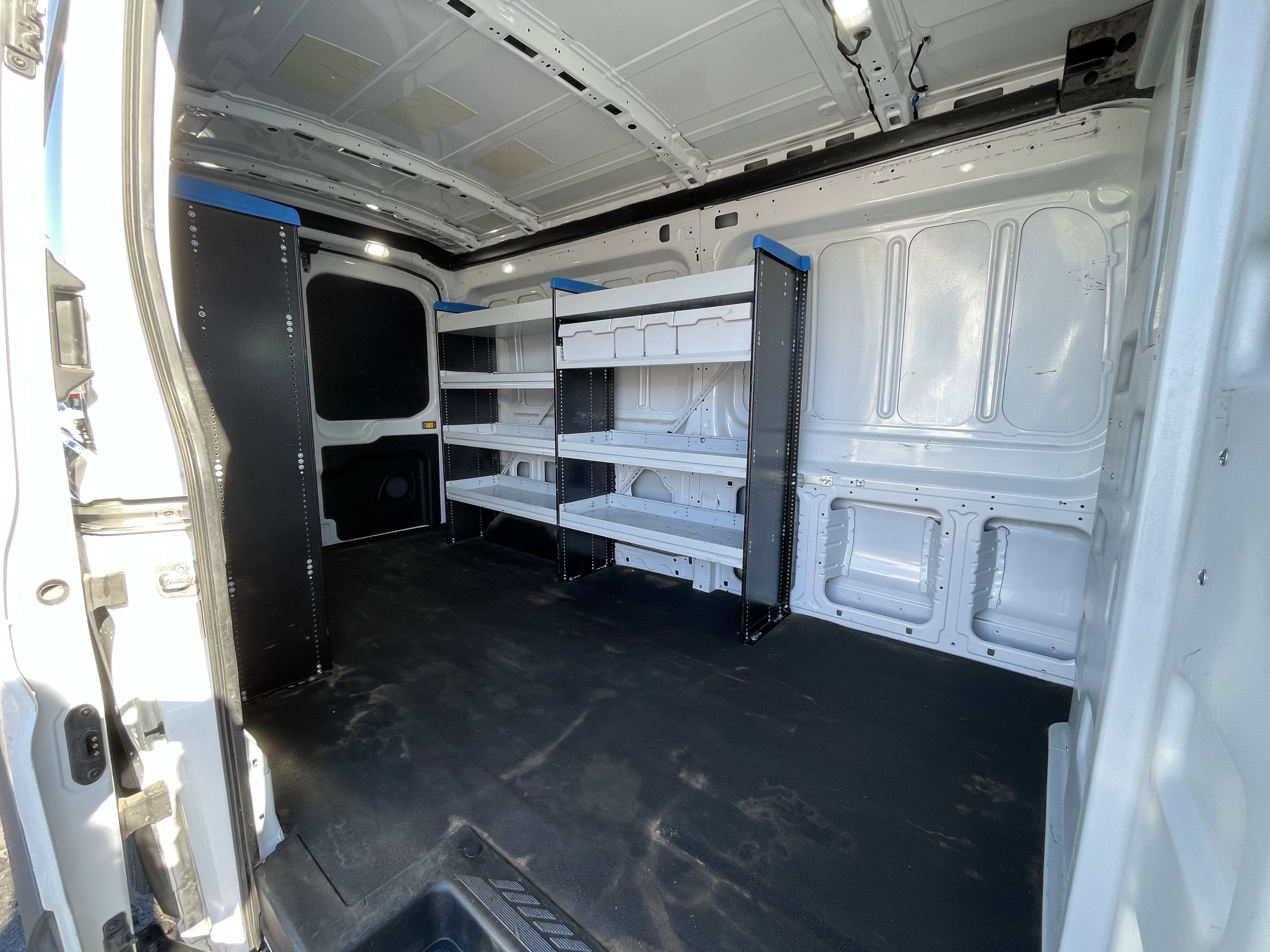 Used 2020 Ford Transit 250 Medium Roof w/ Load Area Protection Package image 11