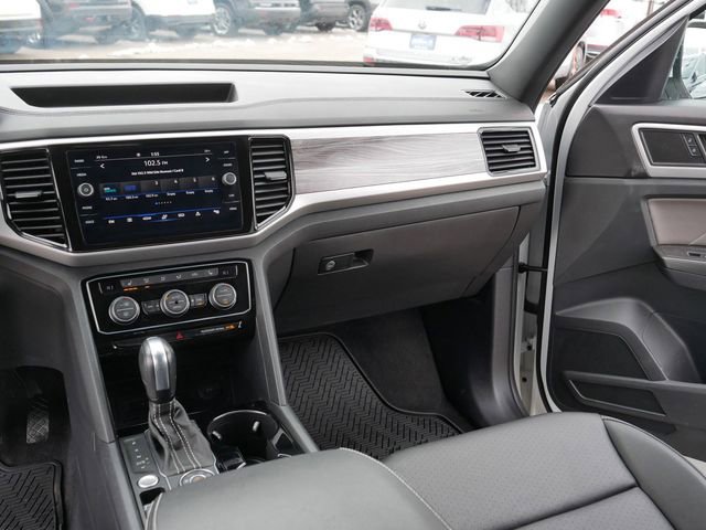 Certified 2023 Volkswagen Atlas Cross Sport SE image 23