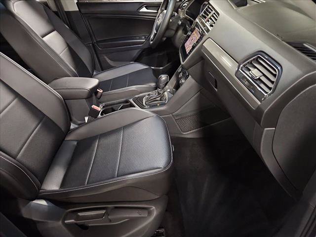 Used 2021 Volkswagen Tiguan SEL FWD image 22