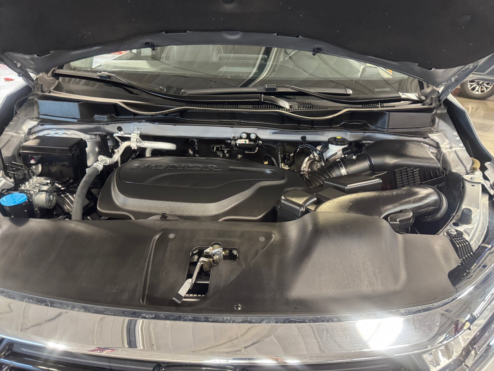 Used 2023 Honda Odyssey Elite image 21