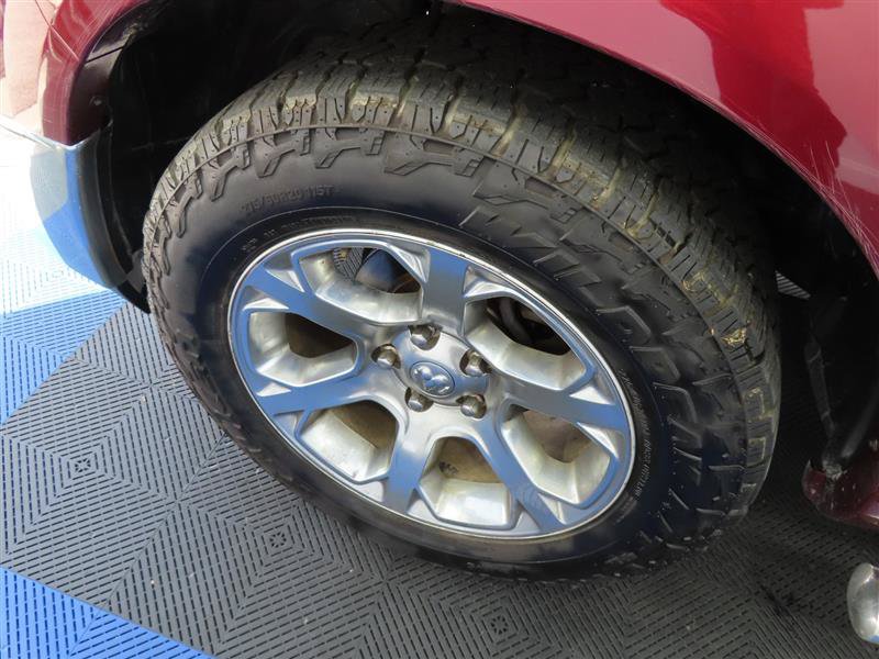 Used 2016 RAM 1500 Laramie w/ Convenience Group AWD/4WD image 6