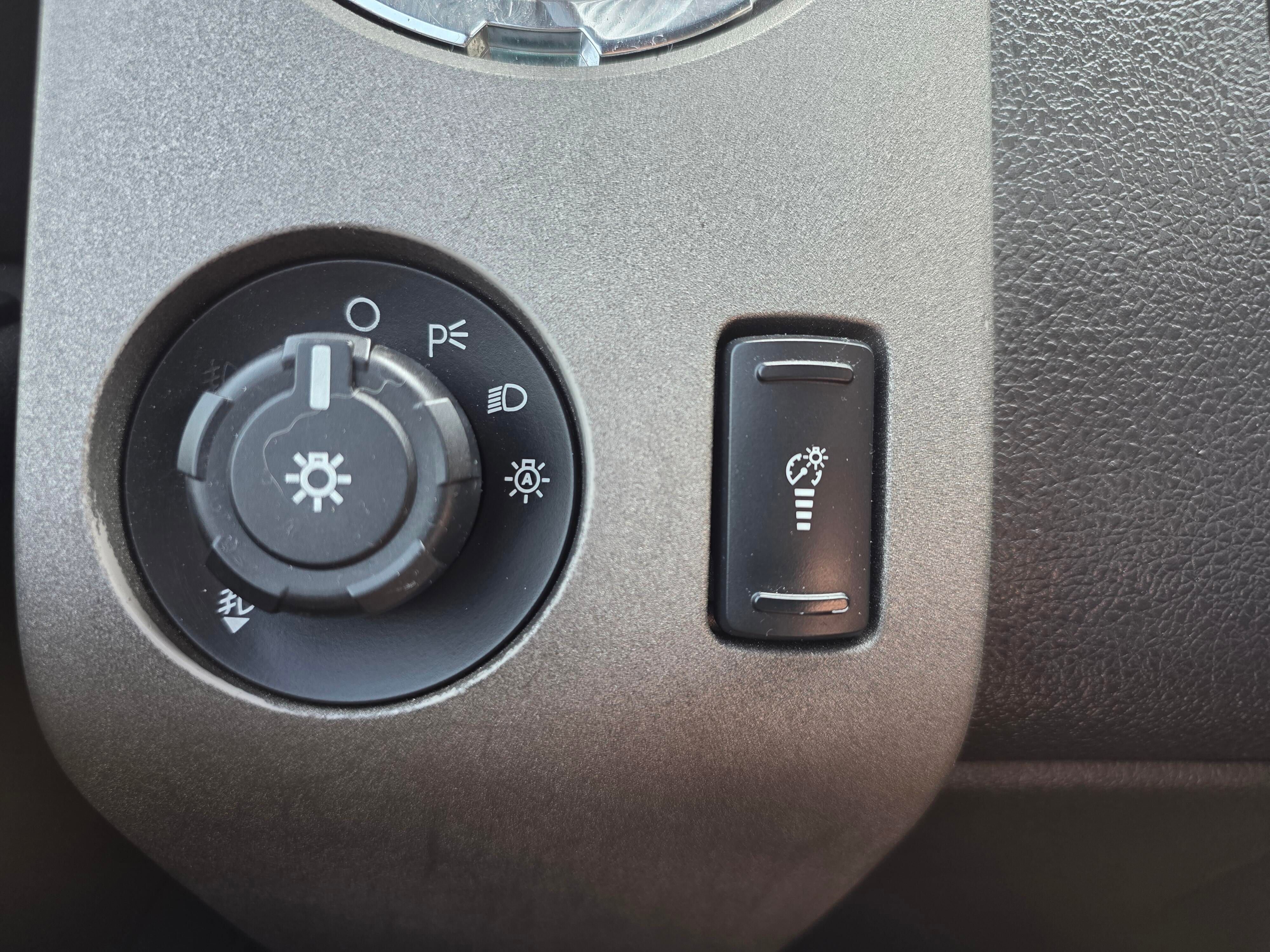 Used 2011 Ford F250 Lariat w/ FX4 4X4 Off-Road Pkg image 20