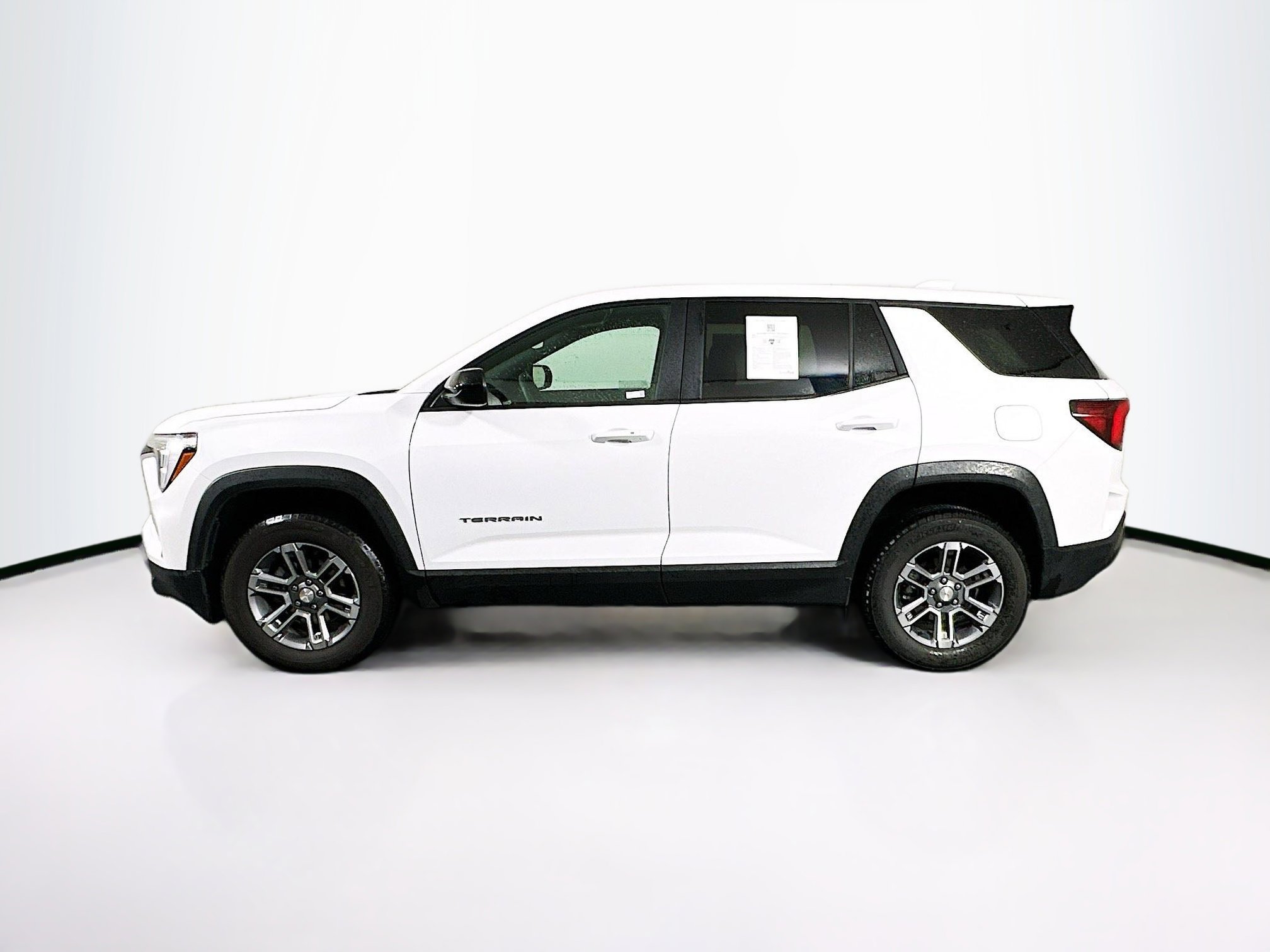 Used 2026 GMC Terrain Elevation FWD image 4