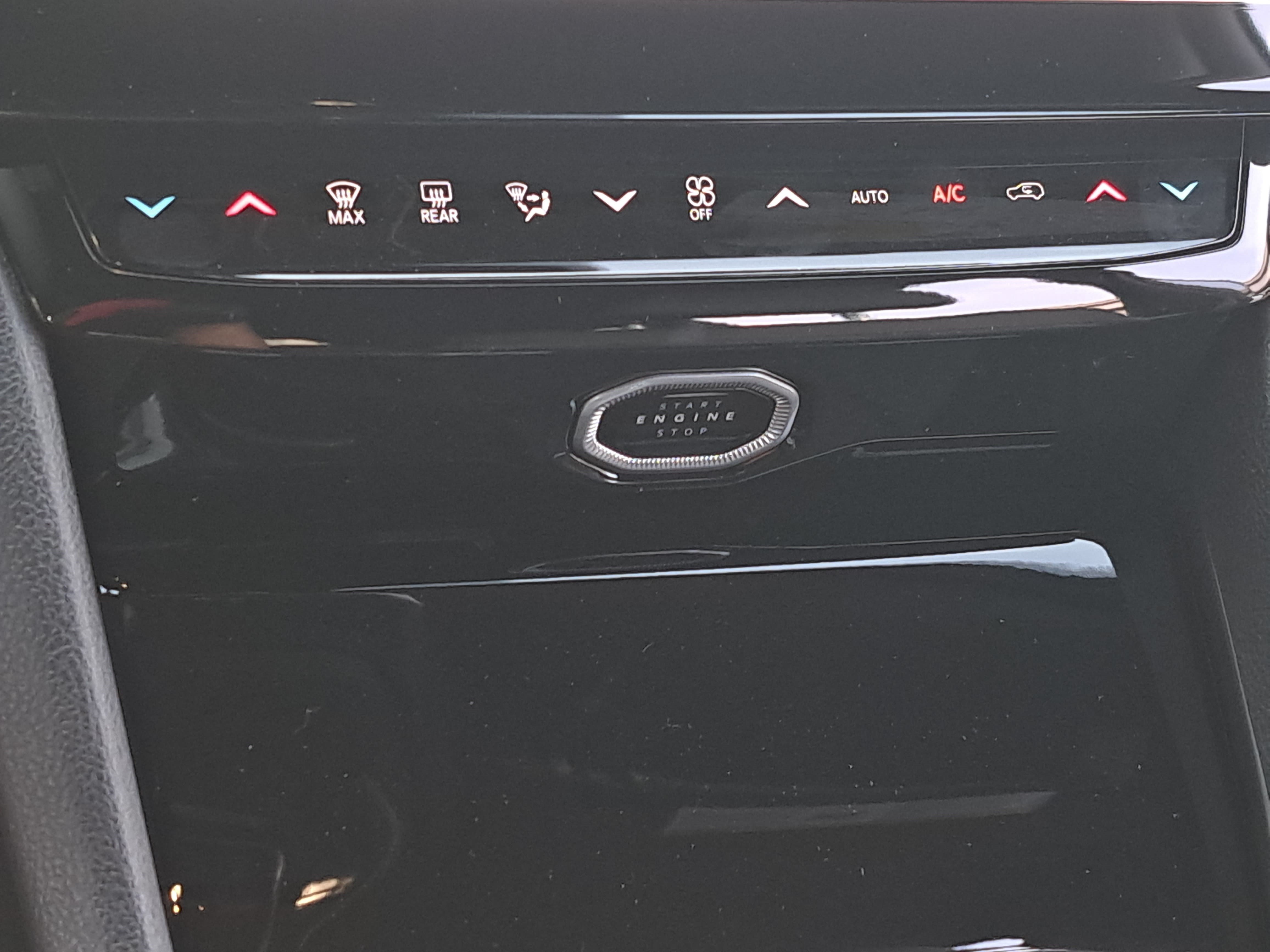 New 2026 Jeep Grand Cherokee Limited Reserve AWD/4WD image 23