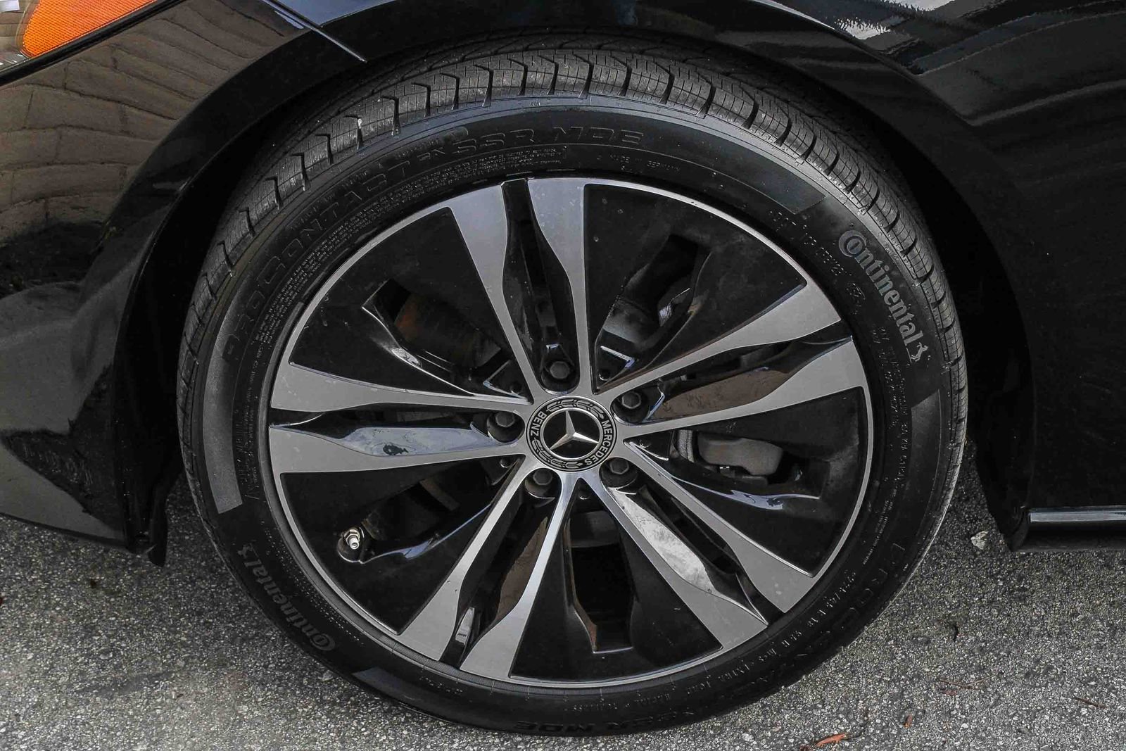 Used 2022 Mercedes-Benz C 300 Sedan image 12