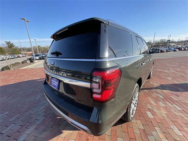 Used 2022 Ford Expedition Platinum image 17