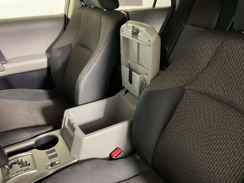 Used 2011 Toyota 4Runner SR5 w/ Convenience Pkg image 25