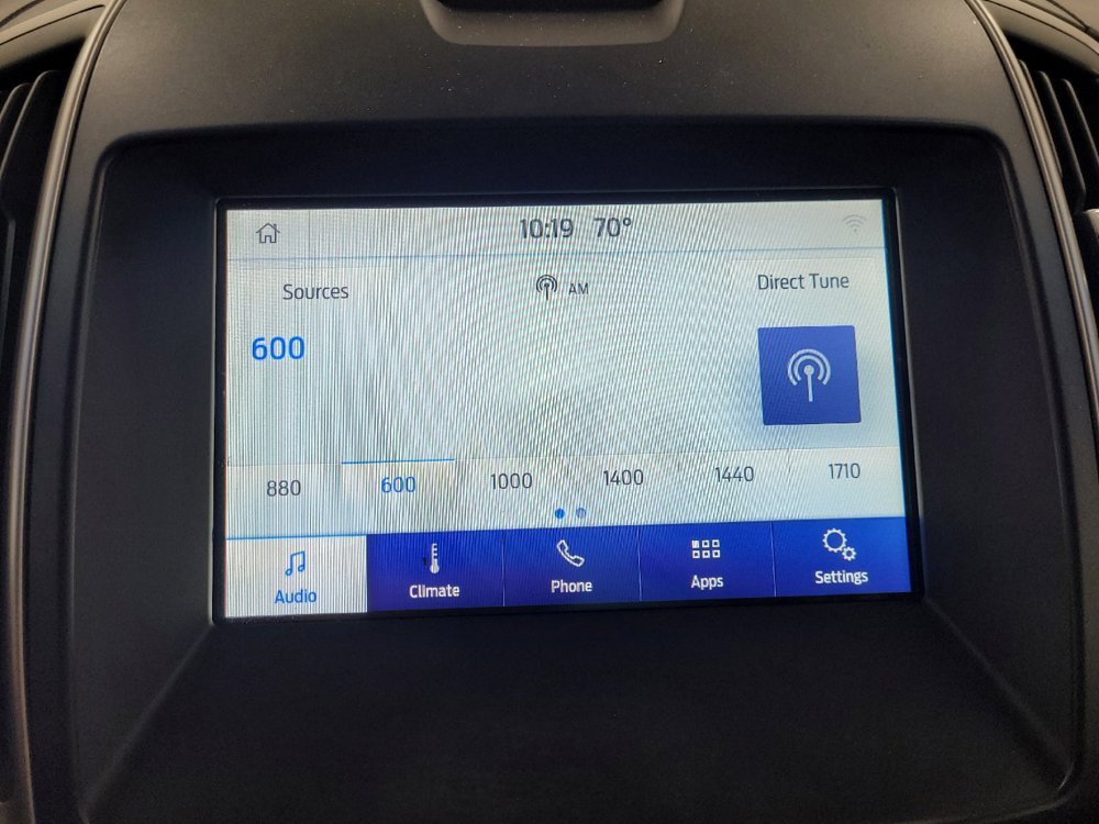 Used 2019 Ford Edge SEL w/ Equipment Group 201A AWD/4WD image 25