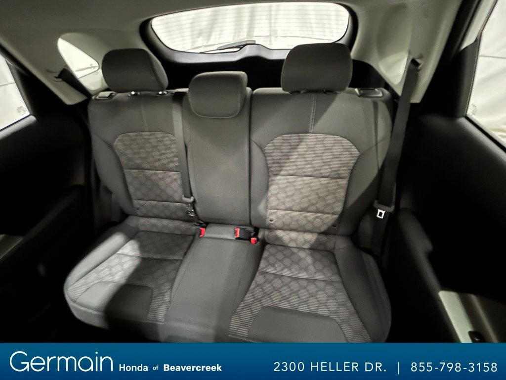 Used 2022 Kia Niro LX image 29