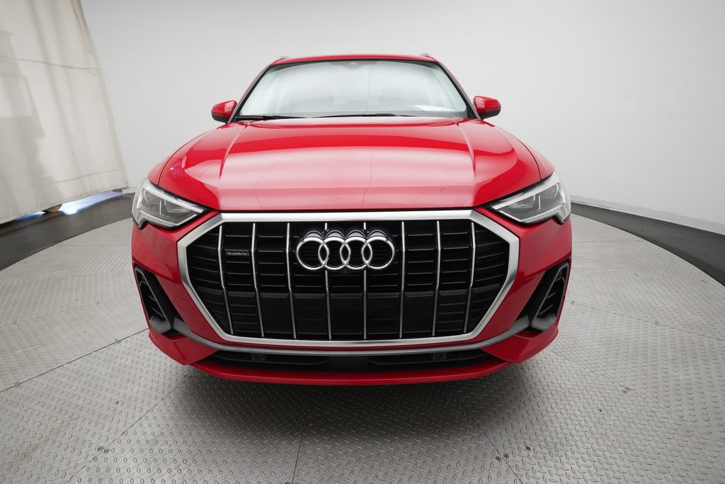 Certified 2022 Audi Q3 2.0T Premium Plus AWD/4WD image 11