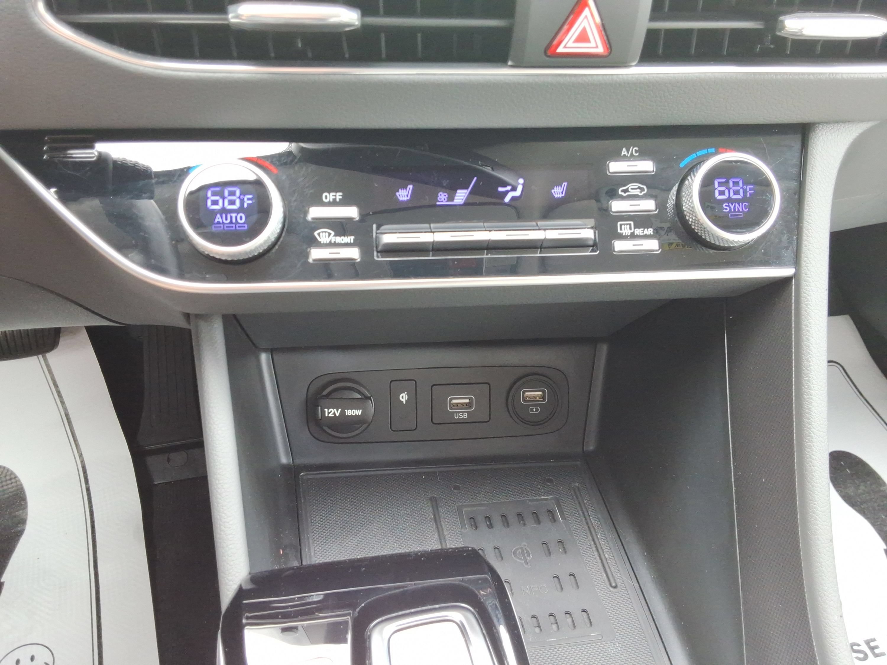 Used 2023 Hyundai Sonata SEL w/ Convenience Package FWD image 17