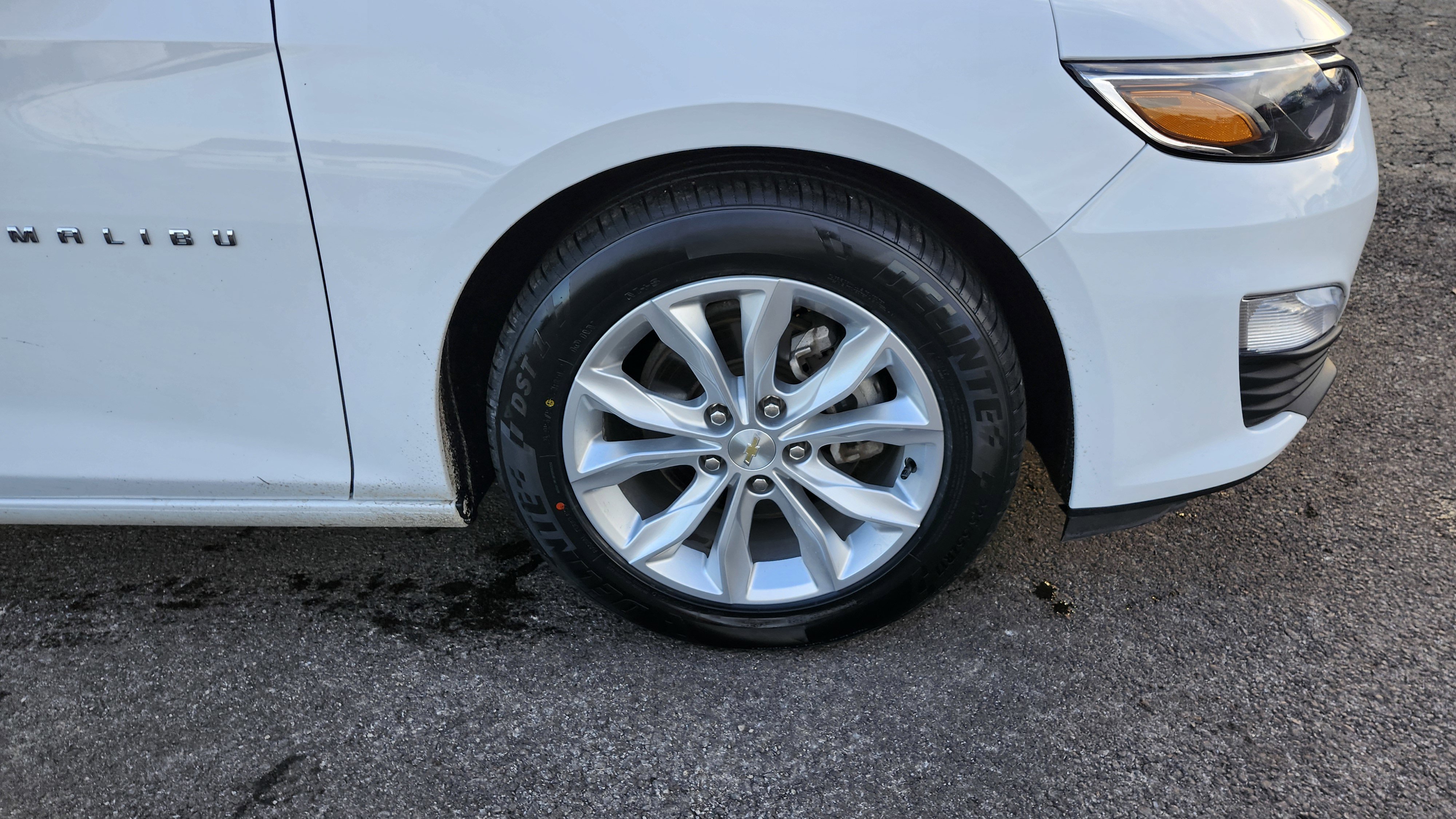 Used 2022 Chevrolet Malibu LT image 9