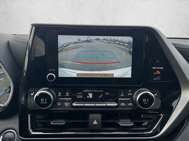 Certified 2025 Toyota Highlander XLE image 14