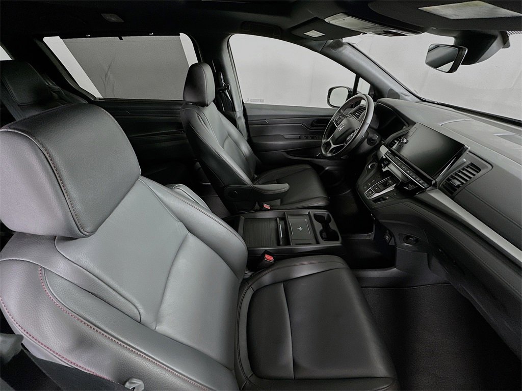Certified 2025 Honda Odyssey Sport-L image 29